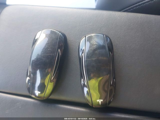 2018 TESLA MODEL S 5YJSA1E24JF261107 Photo 10