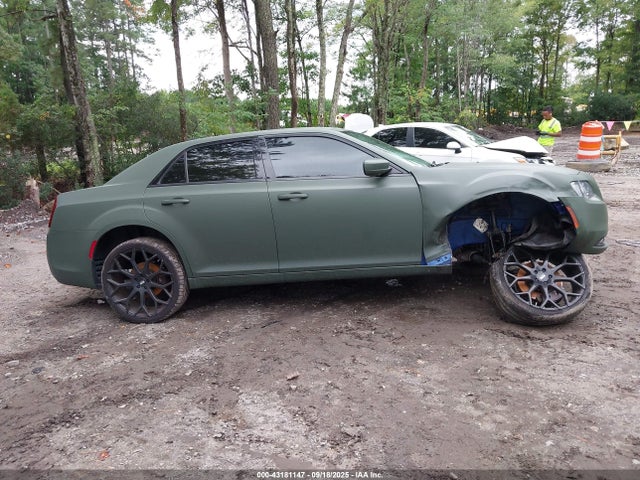 Продажа на аукционе авто 2020 Chrysler 300 300s Awd, vin: 2C3CCAGG1LH131620, номер лота: 43181147