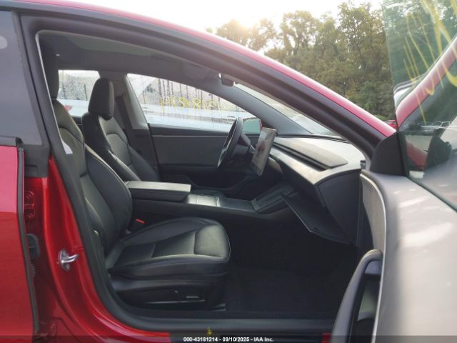 2025 TESLA MODEL 3 5YJ3E1EA6SF882589 Photo 4