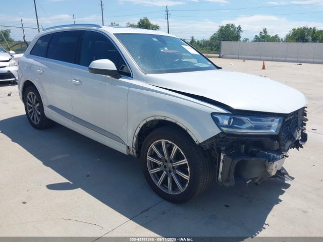 2018 AUDI Q7 WA1LAAF71JD011615 Photo 0