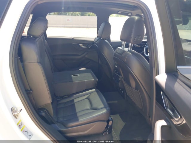 2018 AUDI Q7 WA1LAAF71JD011615 Photo 7