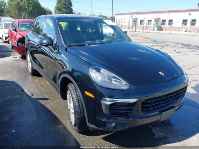 2016 PORSCHE CAYENNE WP1AA2A29GKA12061 Photo 0