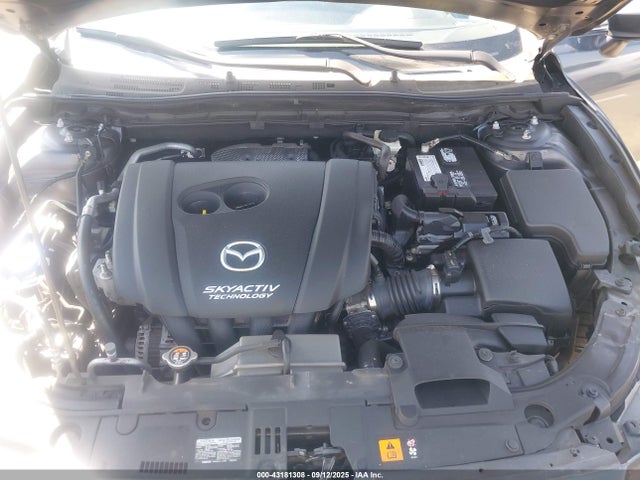 Mazda pe 2015 3MZBM1V72FM226312 Image 10