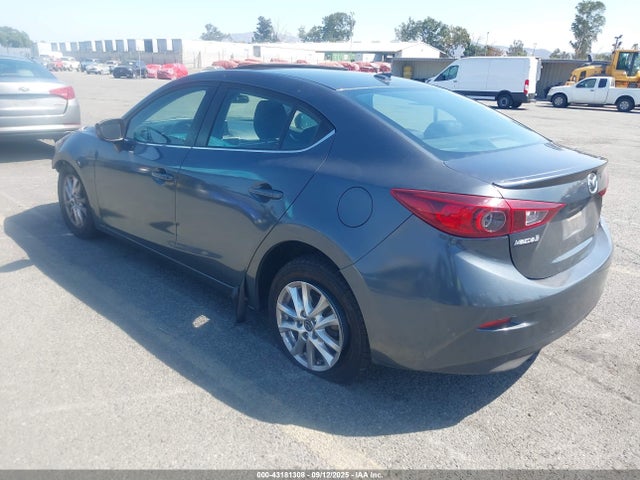 Mazda pe 2015 3MZBM1V72FM226312 Image 3