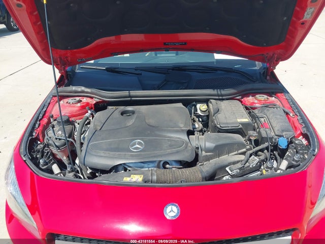 Mercedes-Benz CLA-Class 2015 WDDSJ4EB2FN245567 Image 10