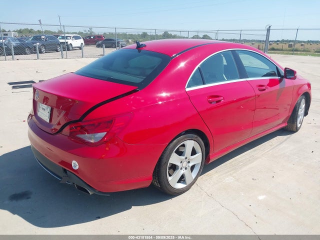 Mercedes-Benz CLA-Class 2015 WDDSJ4EB2FN245567 Image 4