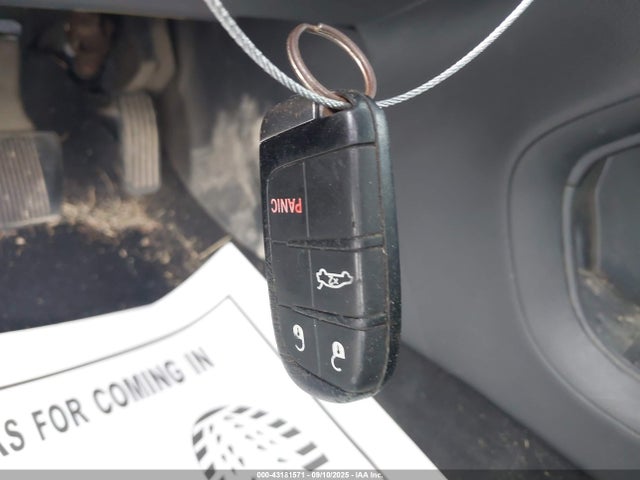 Продажа на аукционе авто 2016 Chrysler 200 Limited, vin: 1C3CCCAB9GN103120, номер лота: 43181571