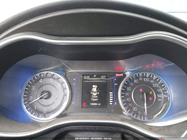 Продажа на аукционе авто 2016 Chrysler 200 Limited, vin: 1C3CCCAB9GN103120, номер лота: 43181571