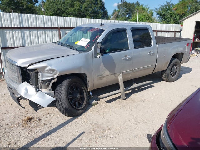 2010 GMC SIERRA 2500HD 1GT4K1B60AF131141 Photo 1
