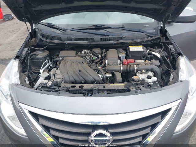 3N1CN7AP8HL867411 Nissan 2017