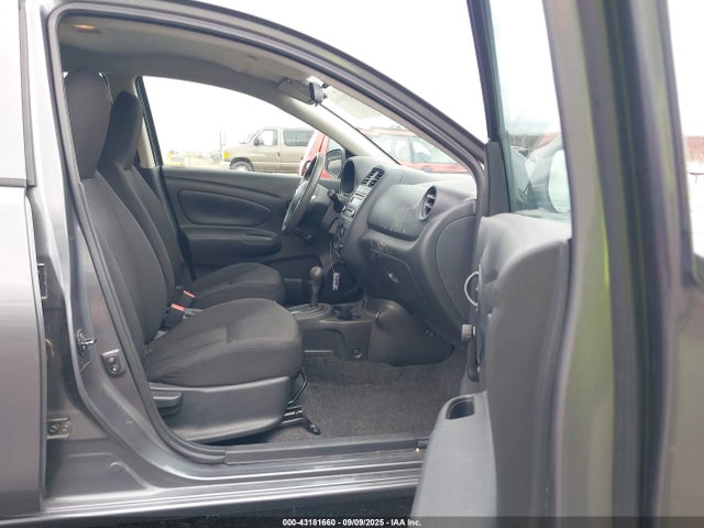 3N1CN7AP8HL867411 Nissan 2017