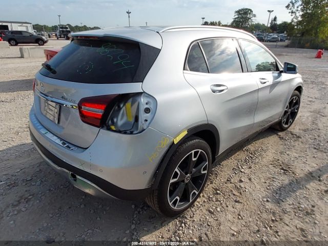 2020 MERCEDES-BENZ GLA 250 WDCTG4GB7LU025086 Photo 3