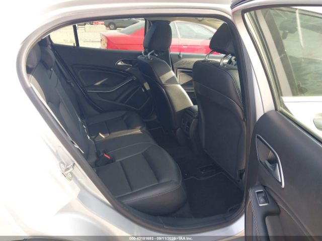 2020 MERCEDES-BENZ GLA 250 WDCTG4GB7LU025086 Photo 7