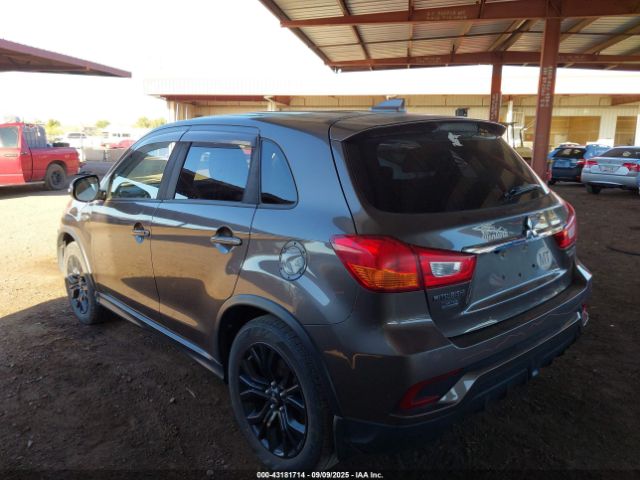 2018 MITSUBISHI OUTLANDER SPORT JA4AR3AU2JU008764 Photo 2