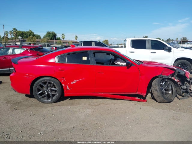 2C3CDXBG7KH592584 Dodge 2019