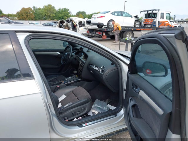 2011 AUDI S4 WAUKGAFL2BA172309 Photo 4