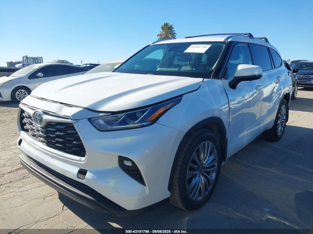 Toyota t24a-fts 2023 5TDKDRAH4PS025965 Image 2