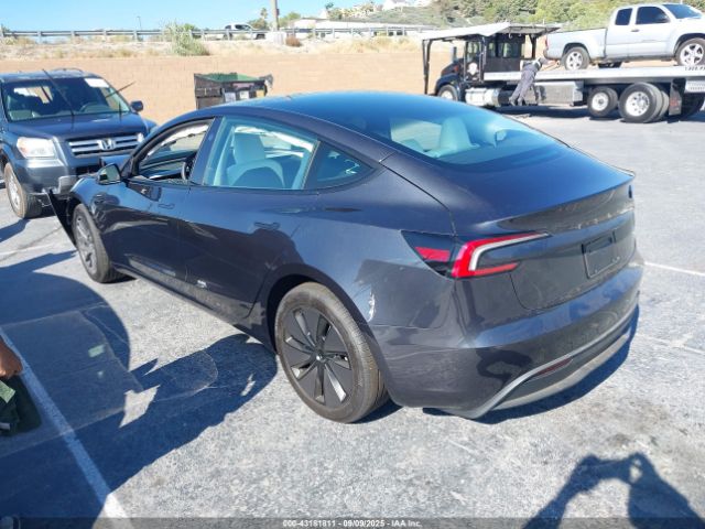 2025 TESLA MODEL 3 5YJ3E1EA2SF038470 Photo 2
