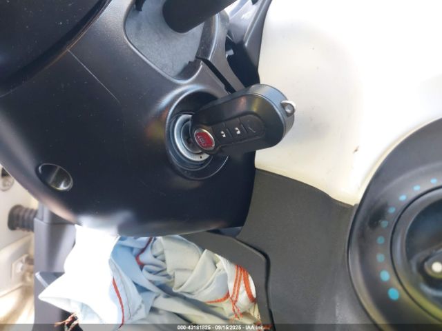 2013 FIAT 500 3C3CFFAR5DT574795 Photo 10