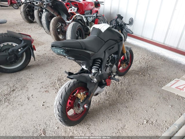 Kawasaki Z125 Pro 2023 JKABRRJ1XPDA27829 Image 4