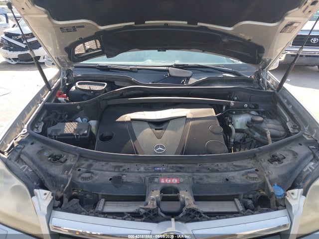 2011 MERCEDES-BENZ GL 350 BLUETEC 4JGBF2FE7BA644366 Photo 9