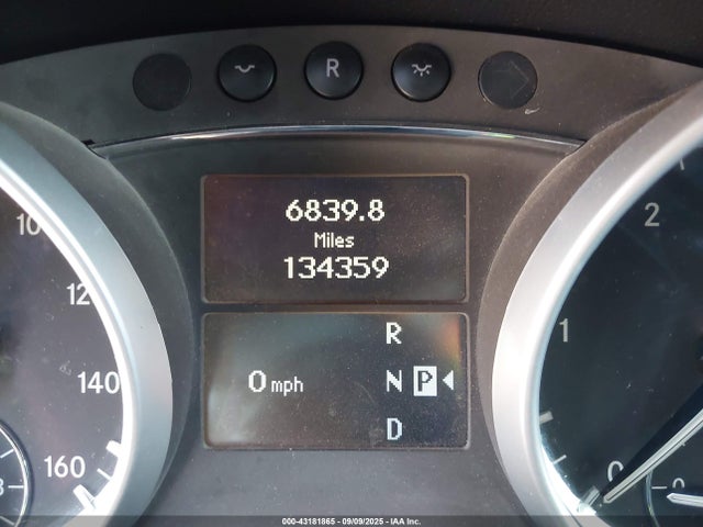 2011 MERCEDES-BENZ GL 350 BLUETEC 4JGBF2FE7BA644366 Photo 6