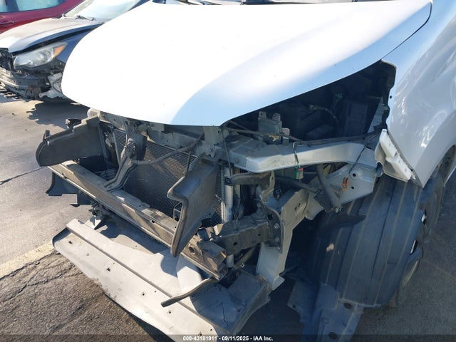 3N6CM0KN0EK694132 Nissan 2014