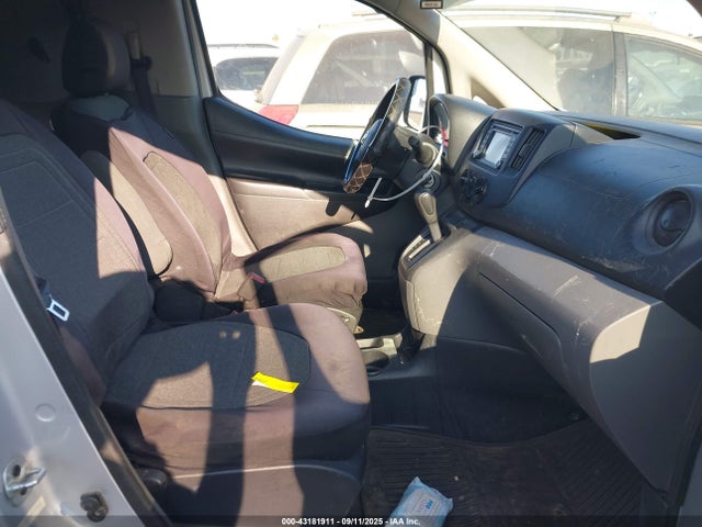 3N6CM0KN0EK694132 Nissan 2014