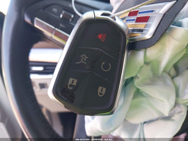 2021 CADILLAC XT4 1GYFZBR43MF001738 Photo 10