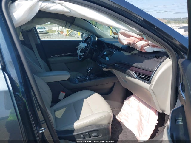 2021 CADILLAC XT4 1GYFZBR43MF001738 Photo 4