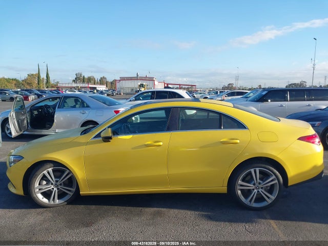WDD5J4GB5LN037303 Mercedes-Benz m260