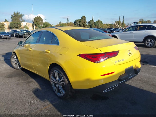 WDD5J4GB5LN037303 Mercedes-Benz m260