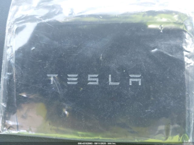 2022 TESLA MODEL Y 7SAYGDEE8NF327235 Photo 10