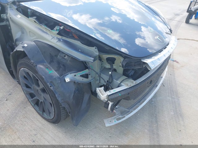 2022 TESLA MODEL Y 7SAYGDEE8NF327235 Photo 5
