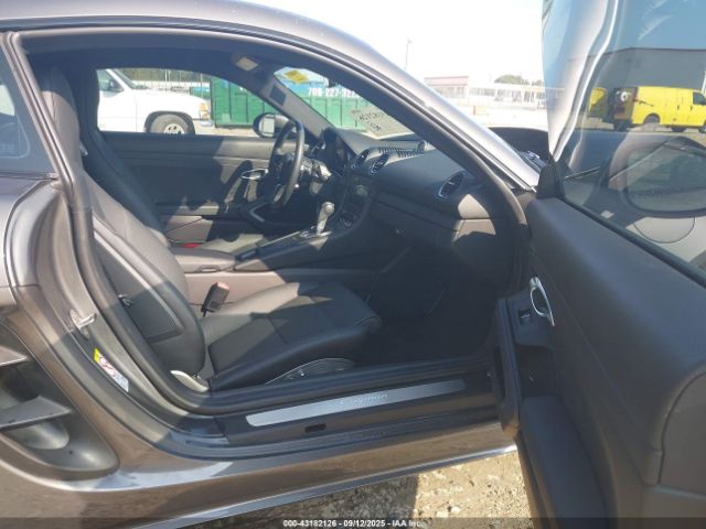 2024 PORSCHE 718 CAYMAN WP0AA2A80RK255556 Photo 4