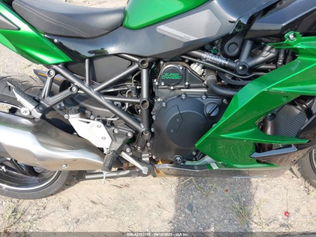 2023 KAWASAKI ZX1002 JKBZXVR11PA002104 Photo 7