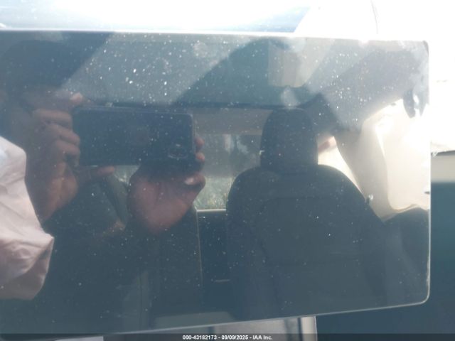 2025 TESLA MODEL 3 5YJ3E1EAXSF925329 Photo 6