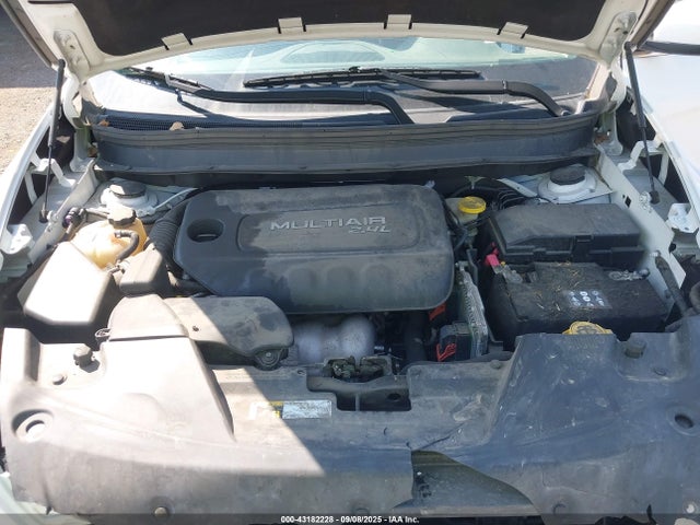 1C4PJLCB9GW281457 Jeep 2016