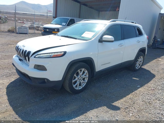 1C4PJLCB9GW281457 Jeep 2016