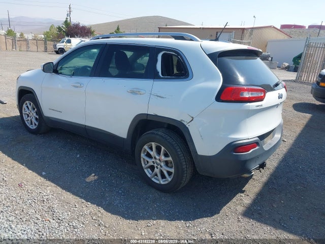1C4PJLCB9GW281457 Jeep 2016