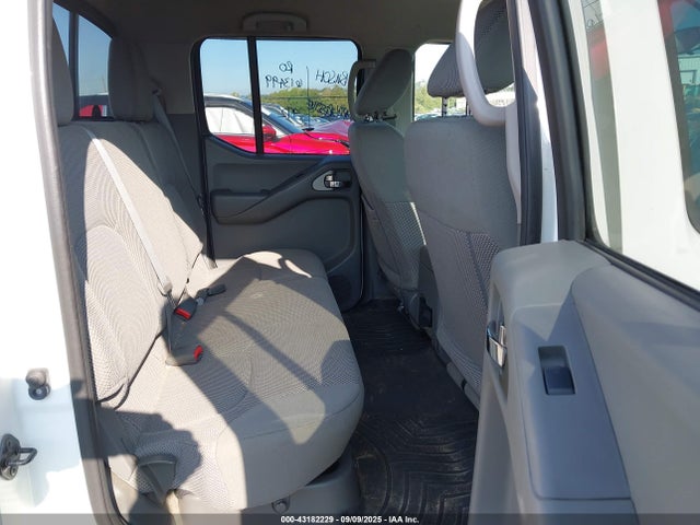 1N6AD0EV3GN717287 Nissan Frontier