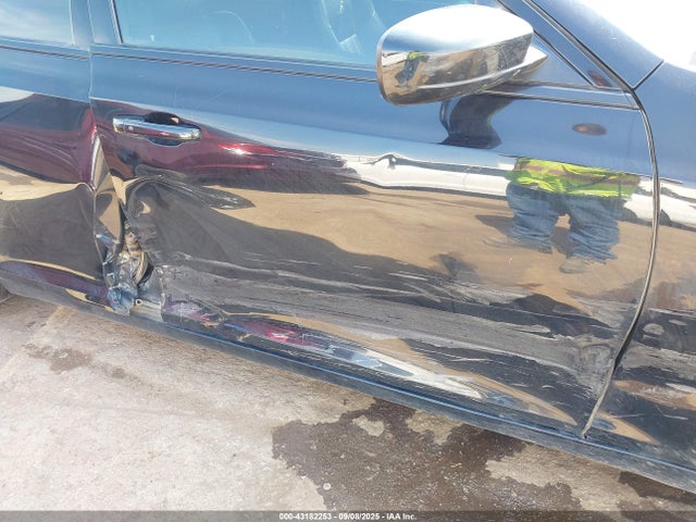43182253 :رقم المزاد ، 2C3CCABG1HH516285 vin ، 2017 Chrysler 300 300s مزاد بيع