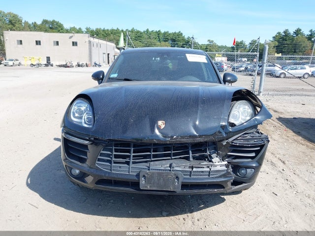 Porsche Macan 2017 WP1AA2A59HLB07001 Image 12