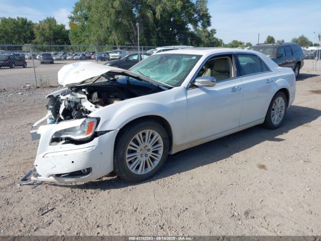 2014 CHRYSLER 300C 2C3CCAKTXEH303991 Photo 1