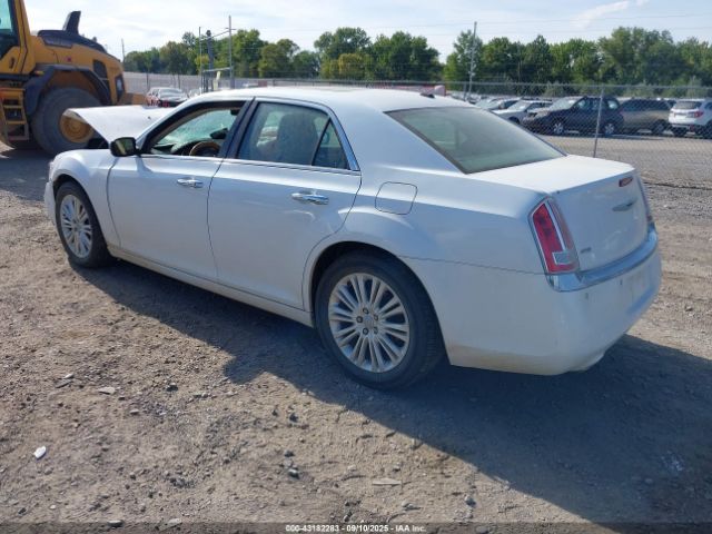 2014 CHRYSLER 300C 2C3CCAKTXEH303991 Photo 2