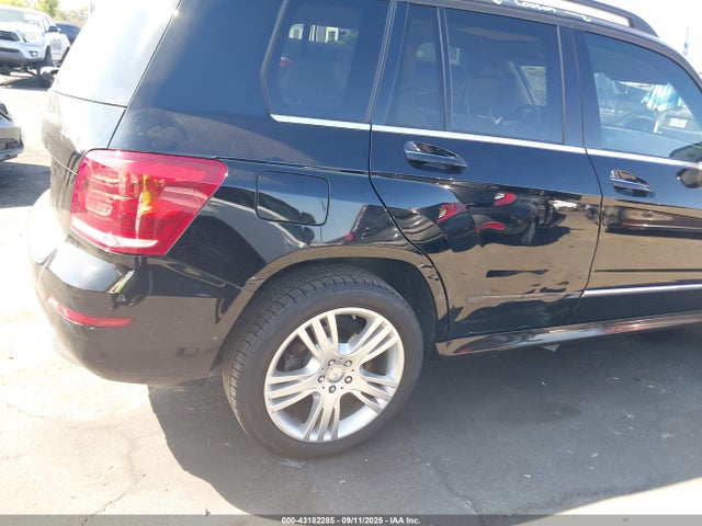 WDCGG8JB5EG332081 Mercedes-Benz 2014