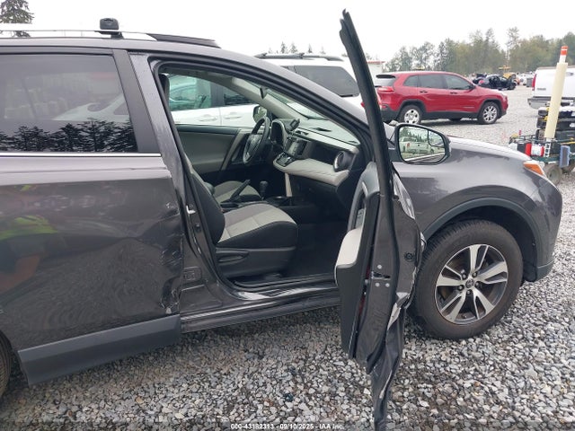 Toyota RAV4 2016 2T3RFREVXGW499104 Image 18