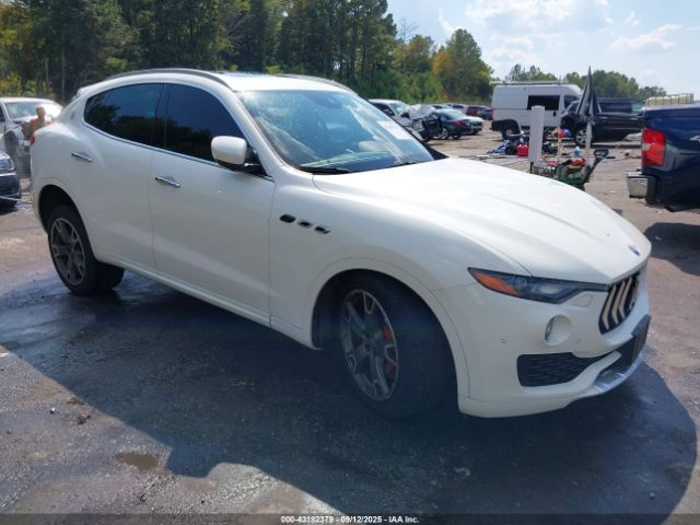 2017 MASERATI LEVANTE ZN661YUL4HX199856