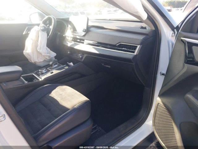 2024 MITSUBISHI OUTLANDER JA4J3VA83RZ043098 Photo 4