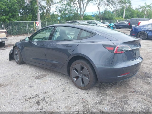 2021 TESLA MODEL 3 5YJ3E1EA1MF077795 Photo 2